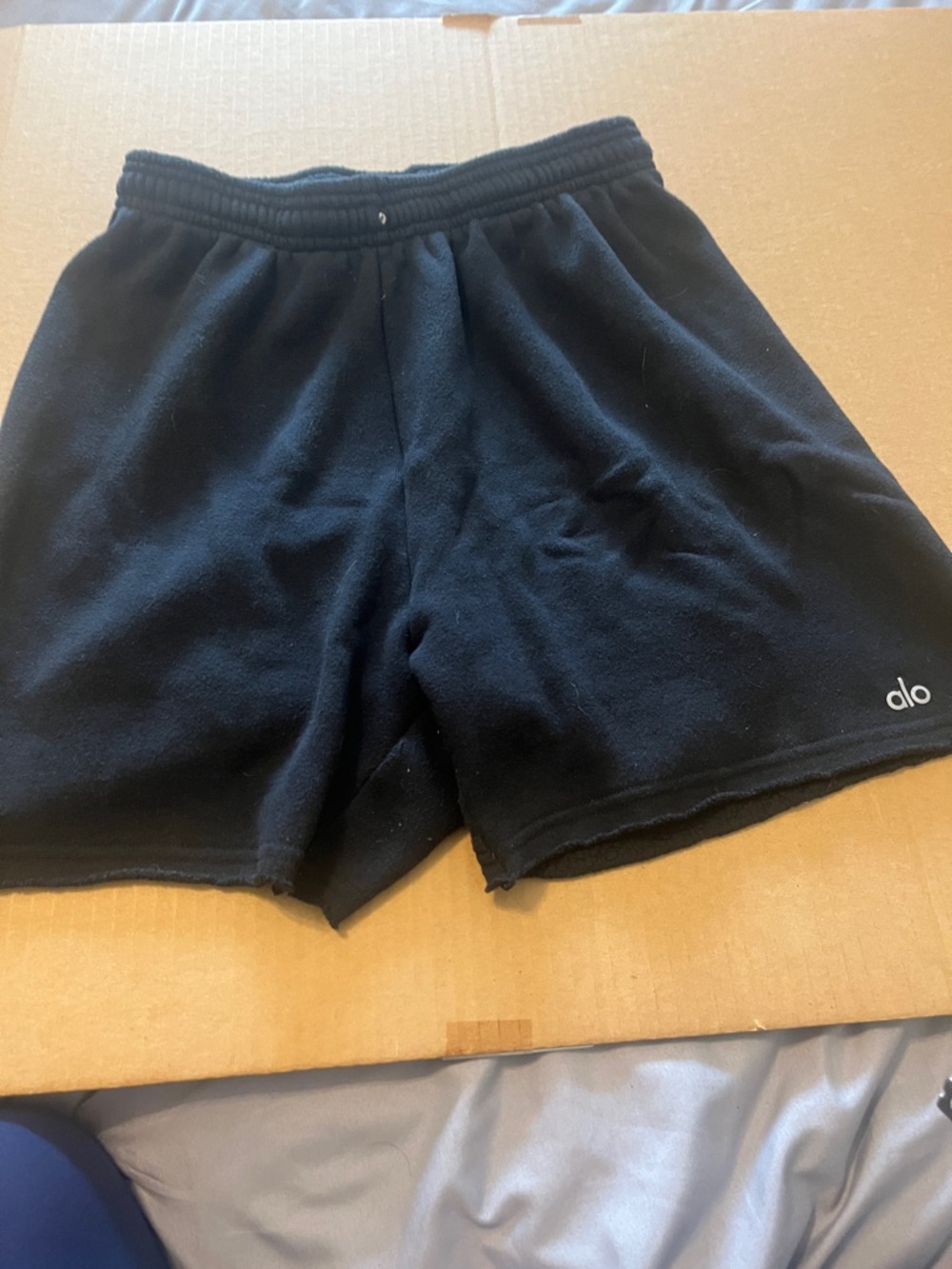 ALO Yoga Men’s Black Athletic Lounge Shorts